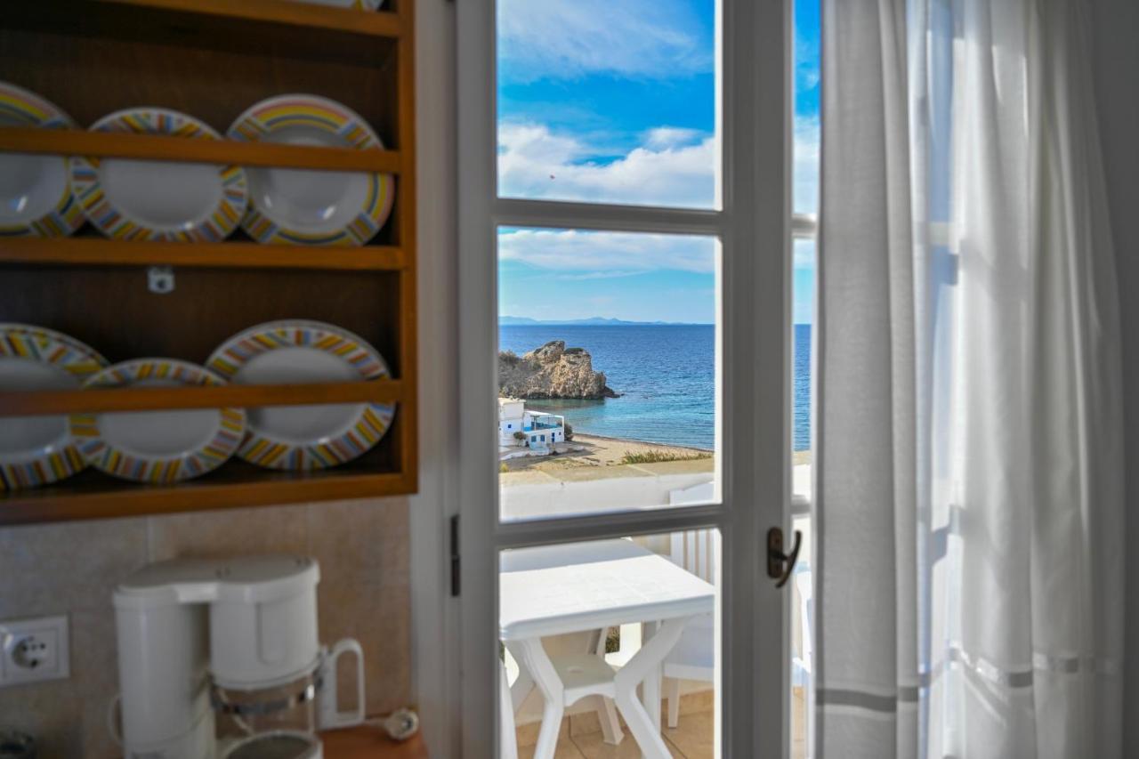 Blue Bliss Apartment Ambrami Екстериор снимка