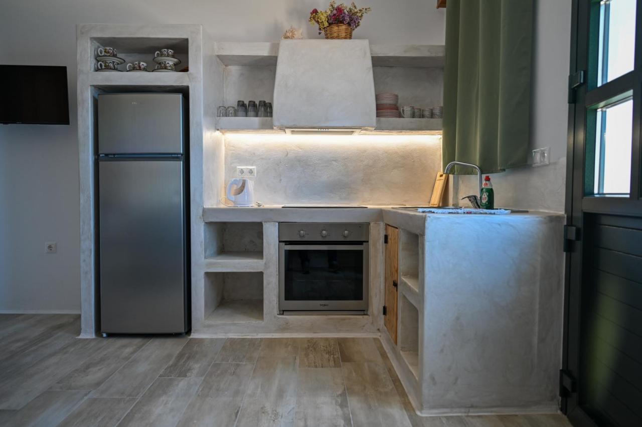 Blue Bliss Apartment Ambrami Екстериор снимка