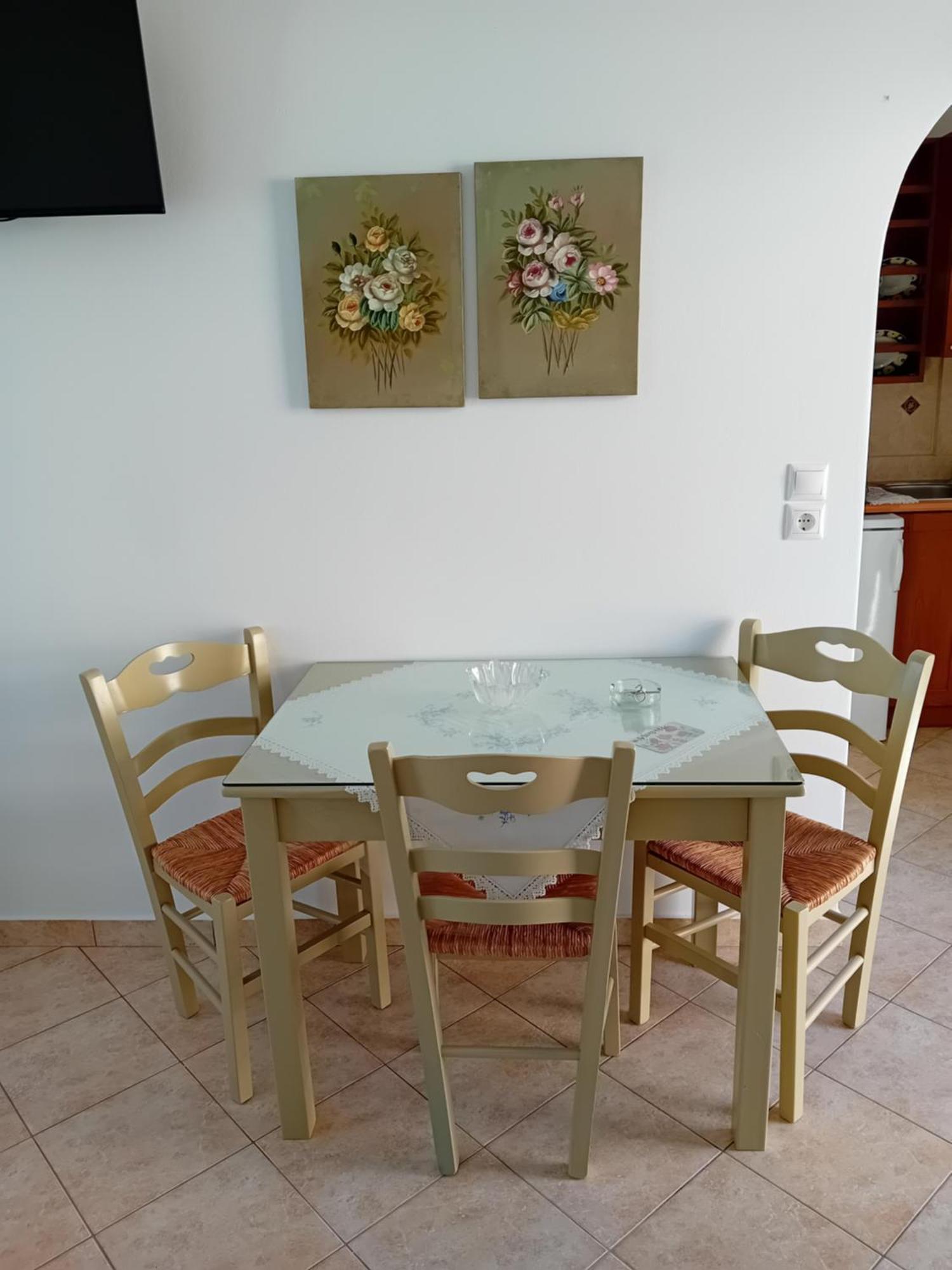 Blue Bliss Apartment Ambrami Екстериор снимка